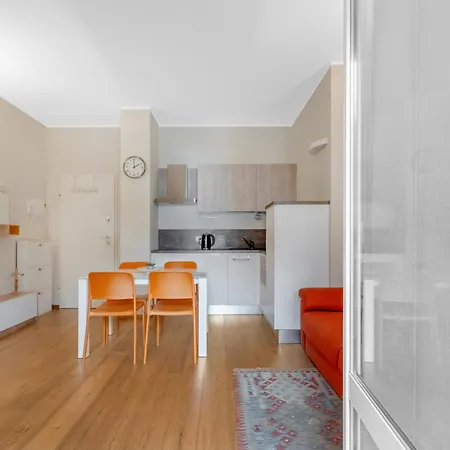 Easy Isola Apartment Milan Exterior photo